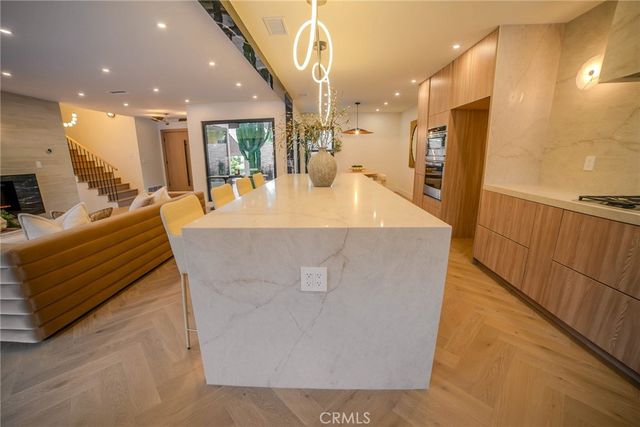 26582 Espalter, Mission Viejo, CA 92691