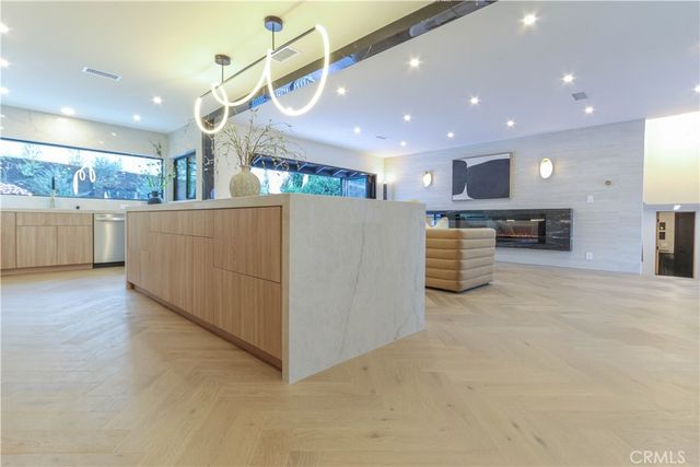 26582 Espalter, Mission Viejo, CA 92691