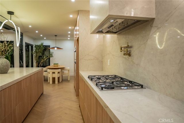 26582 Espalter, Mission Viejo, CA 92691