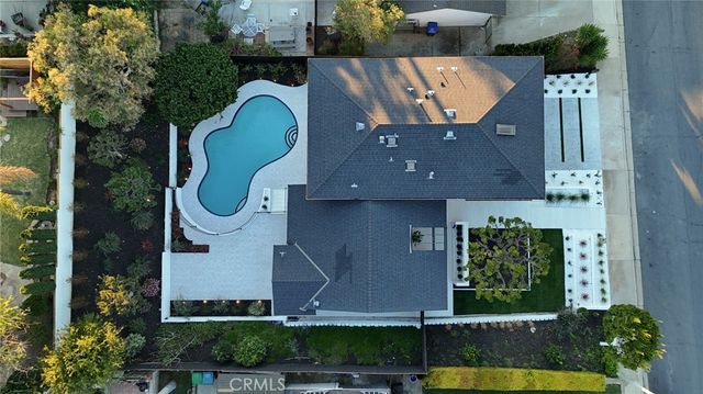 26582 Espalter, Mission Viejo, CA 92691