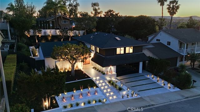 26582 Espalter, Mission Viejo, CA 92691