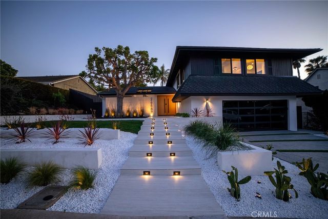 26582 Espalter, Mission Viejo, CA 92691