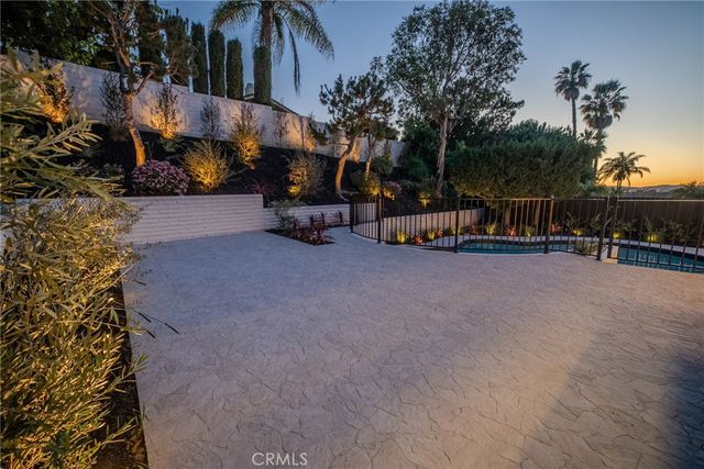 26582 Espalter, Mission Viejo, CA 92691