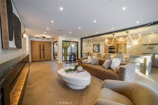 26582 Espalter, Mission Viejo, CA 92691