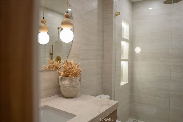 26582 Espalter, Mission Viejo, CA 92691