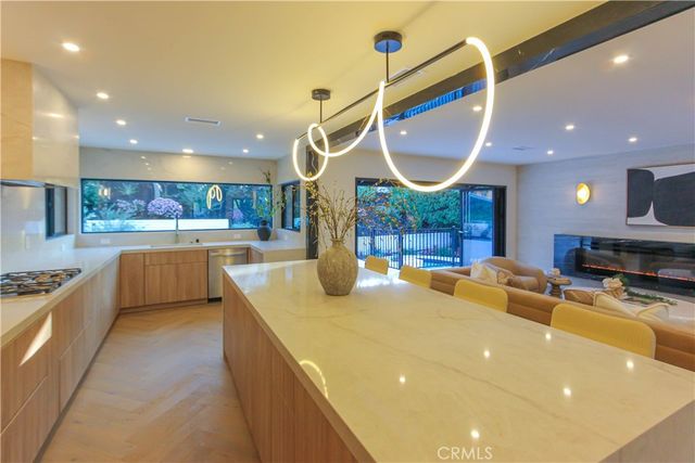 26582 Espalter, Mission Viejo, CA 92691