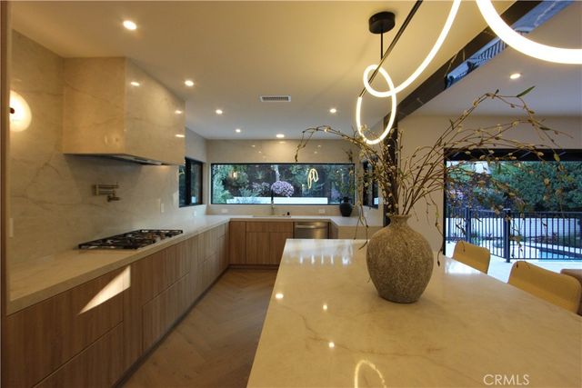 26582 Espalter, Mission Viejo, CA 92691