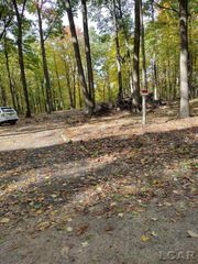 Oakridge #2, Jonesville, MI 49250