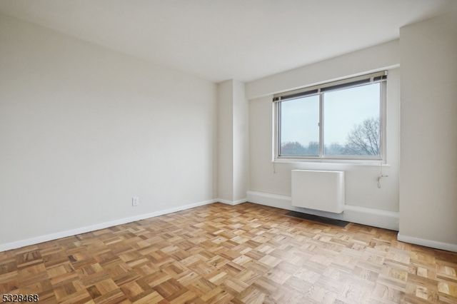 377 S Harrison St 5K, East Orange City, NJ 07018