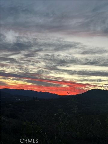 24385 Terreno, Temecula, CA 92590