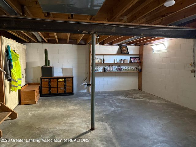 5267 Crocus Avenue, Lansing, MI 48911