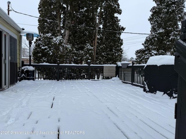 5267 Crocus Avenue, Lansing, MI 48911