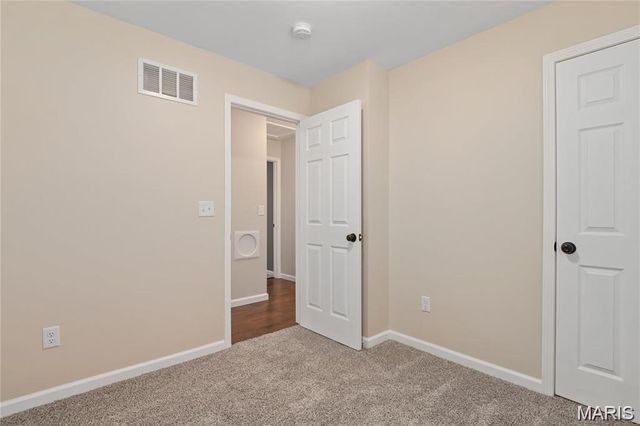 2715 Narraganset Drive, Florissant, MO 63033