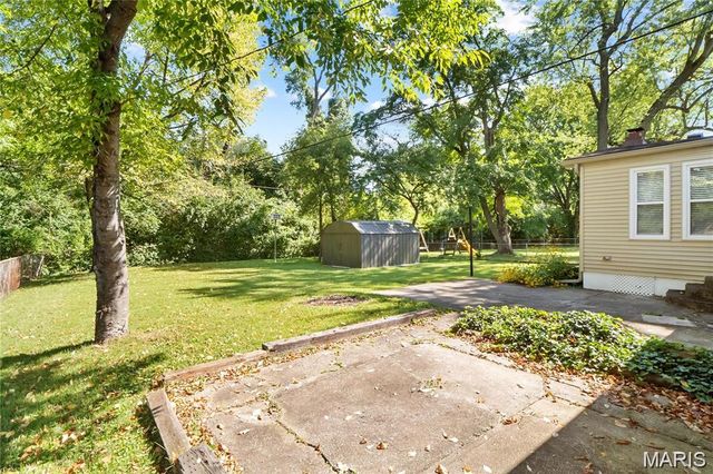 2715 Narraganset Drive, Florissant, MO 63033