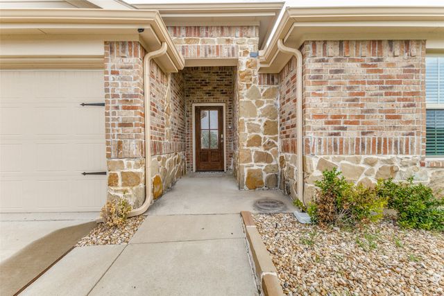 311 Milo Way, Royse City, TX 75189