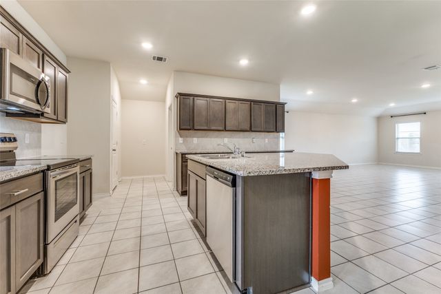 311 Milo Way, Royse City, TX 75189