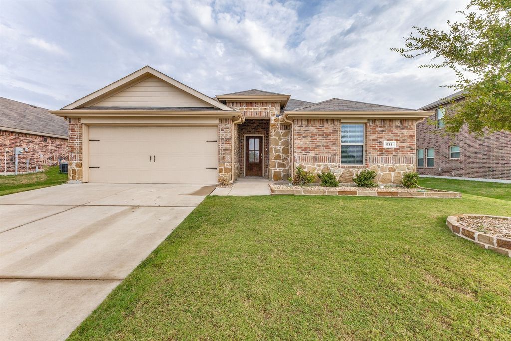 311 Milo Way, Royse City, TX 75189