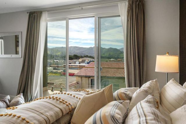 29 Montecito Avenue, Pacifica, CA 94044