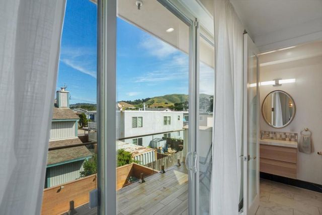 29 Montecito Avenue, Pacifica, CA 94044