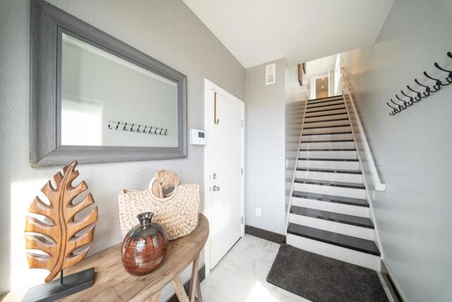 29 Montecito Avenue, Pacifica, CA 94044