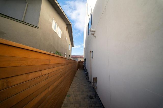 29 Montecito Avenue, Pacifica, CA 94044