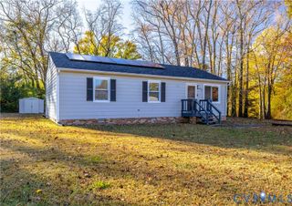 21406 Bridle Path Dr, South Chesterfield, VA 23803