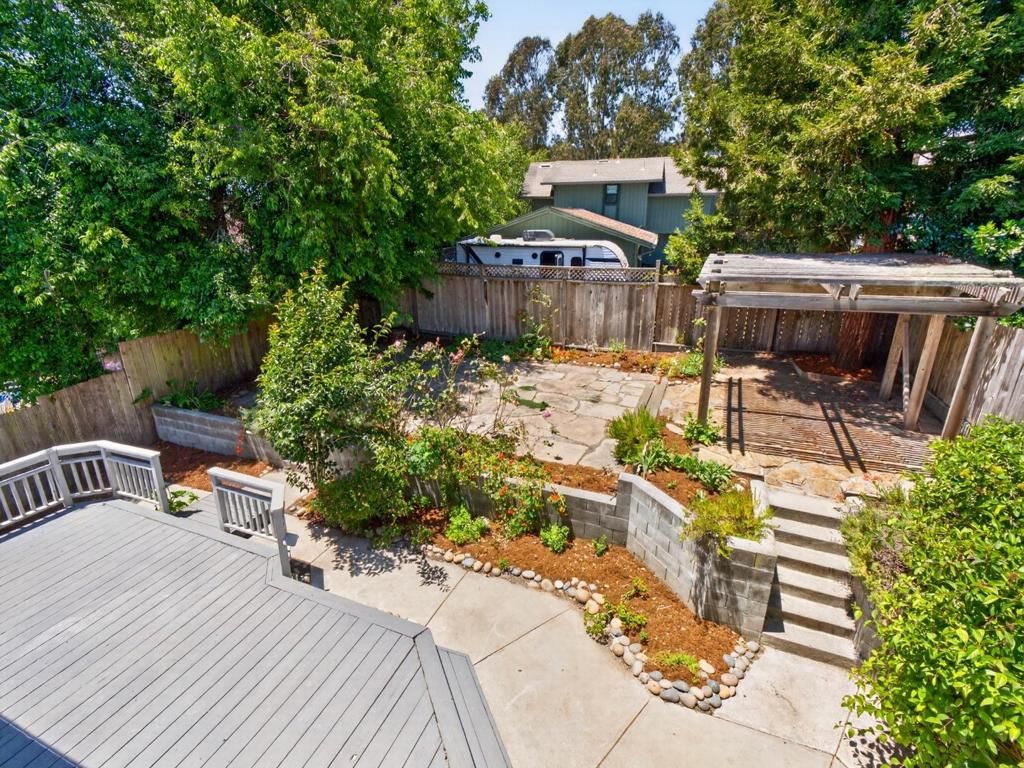 Image 31 of property listing at 3227 Putter Drive, Soquel, CA 95073