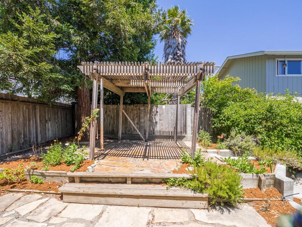 Image 35 of property listing at 3227 Putter Drive, Soquel, CA 95073