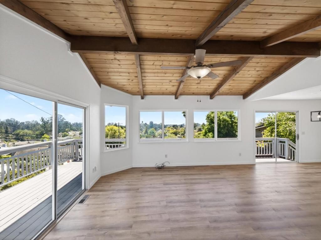 Image 5 of property listing at 3227 Putter Drive, Soquel, CA 95073