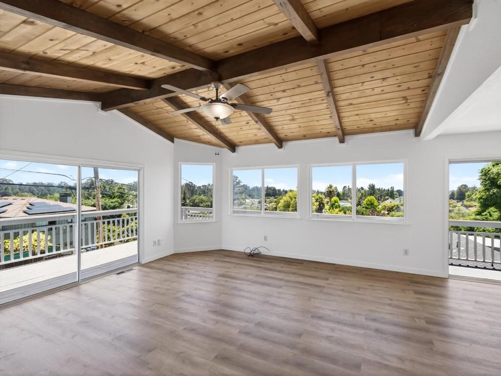 Image 7 of property listing at 3227 Putter Drive, Soquel, CA 95073
