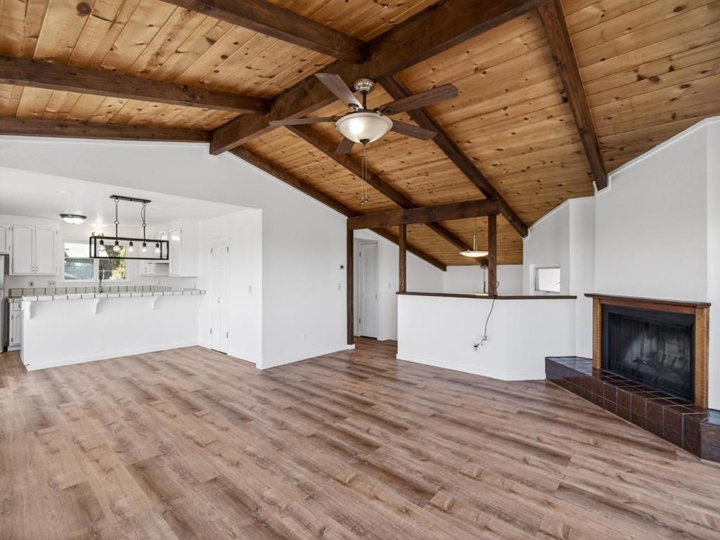 Image 8 of property listing at 3227 Putter Drive, Soquel, CA 95073