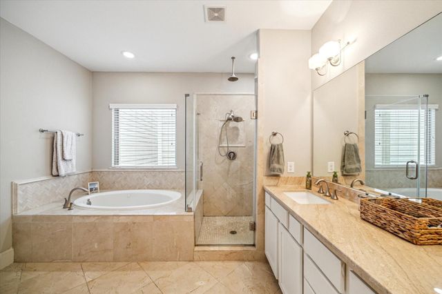 239 W 27th Street, Houston, TX 77008