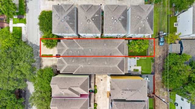 239 W 27th Street, Houston, TX 77008