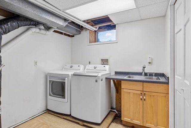 16170 Westgate Lane, Eden Prairie, MN 55344