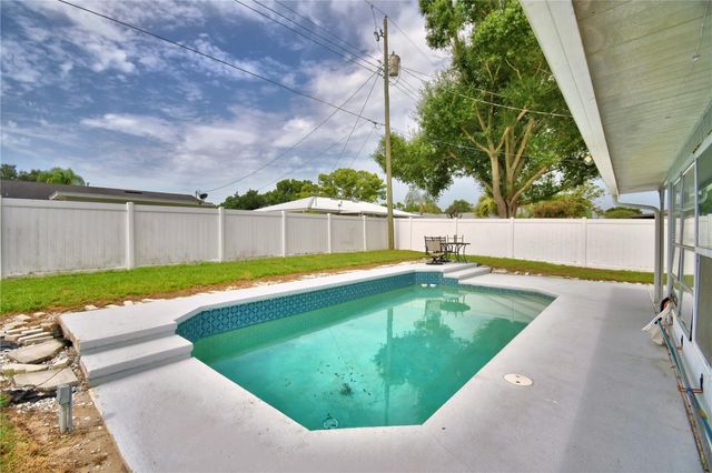 153 BROWNING CIRCLE, Winter Haven, FL 33884