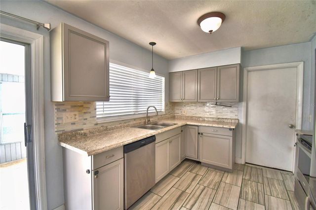 153 BROWNING CIRCLE, Winter Haven, FL 33884
