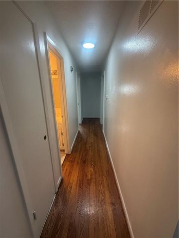 11123 Grand Avenue, Kansas City, MO 64114