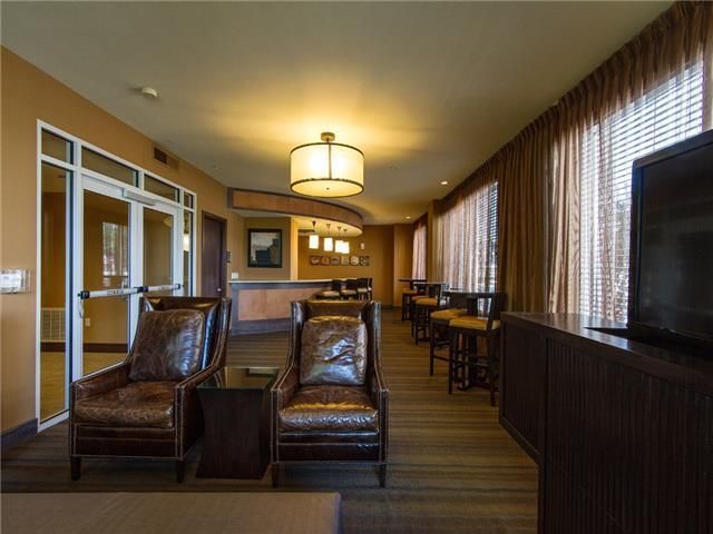 54 Rainey ST 806, Austin, TX 78701