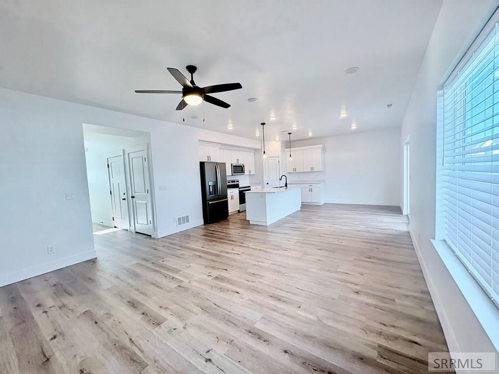 Image 5 of property listing at 1170 Jaylee Drive # 2, Rigby, ID 83442