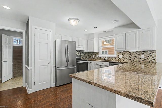 508 Bartell DR, Chesapeake, VA 23322