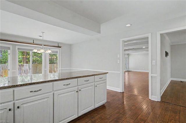 508 Bartell DR, Chesapeake, VA 23322