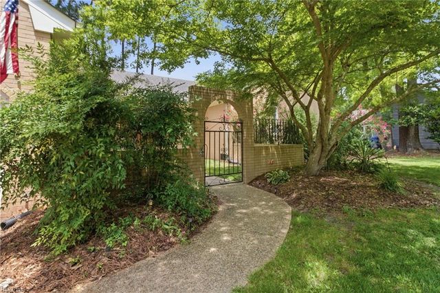 508 Bartell DR, Chesapeake, VA 23322