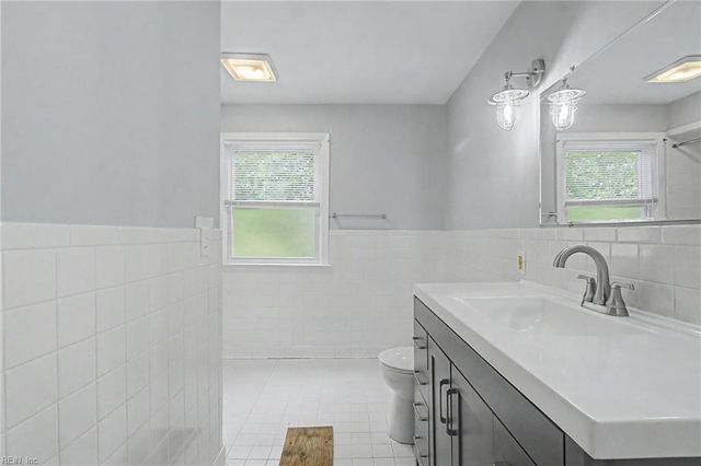 508 Bartell DR, Chesapeake, VA 23322