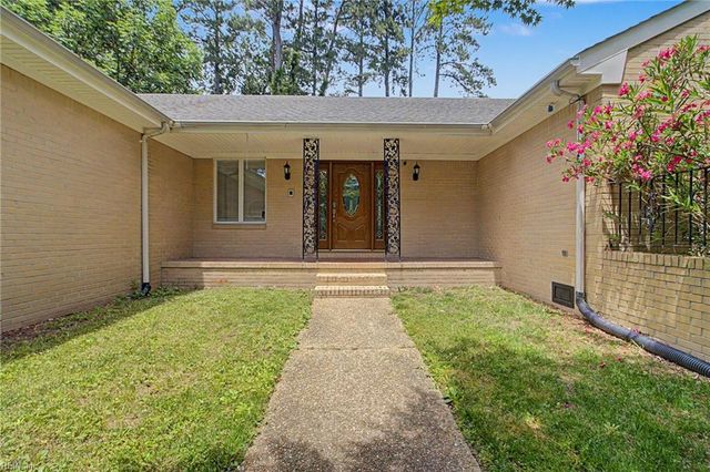 508 Bartell DR, Chesapeake, VA 23322