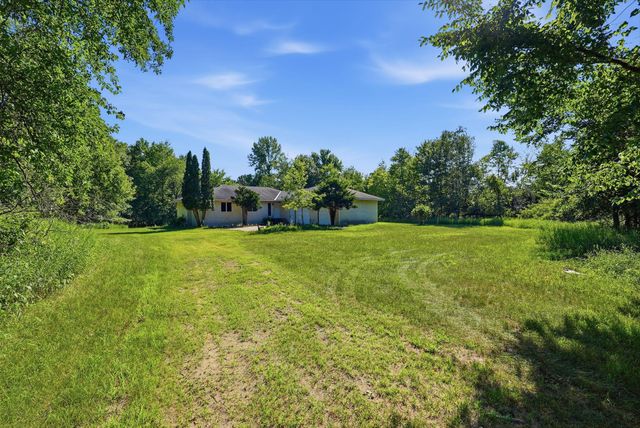 1630 221st Avenue NW, Cedar, MN 55011