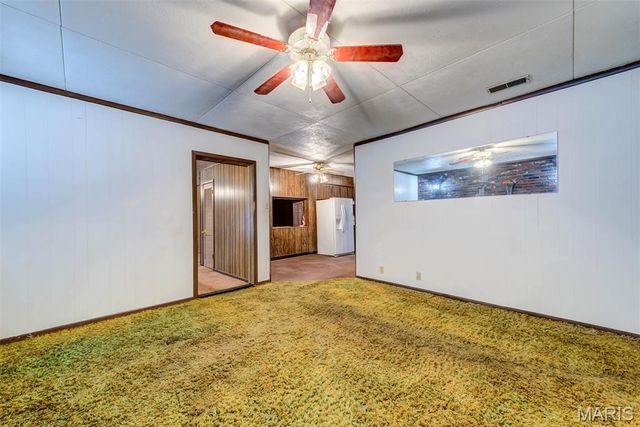 311 Utz Lane, Hazelwood, MO 63042