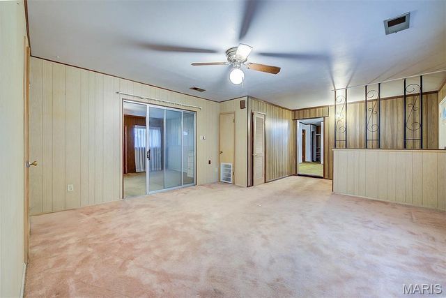 311 Utz Lane, Hazelwood, MO 63042