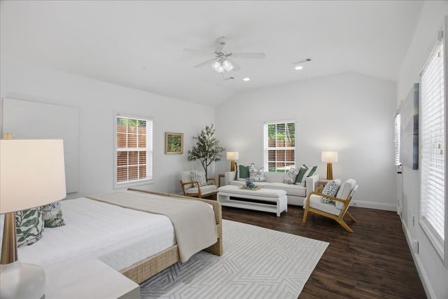 2721 Benbrook Boulevard, Fort Worth, TX 76109
