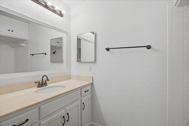 2721 Benbrook Boulevard, Fort Worth, TX 76109