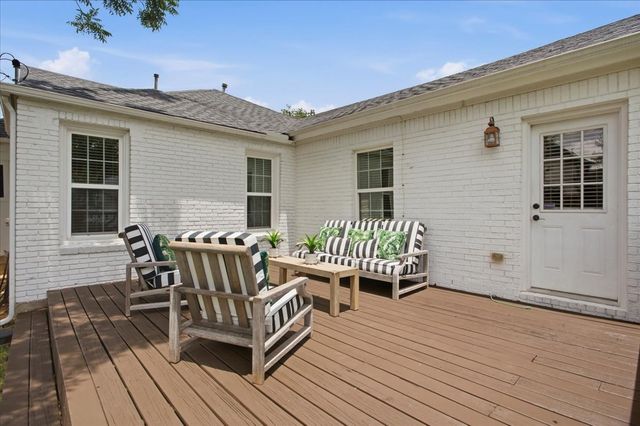 2721 Benbrook Boulevard, Fort Worth, TX 76109